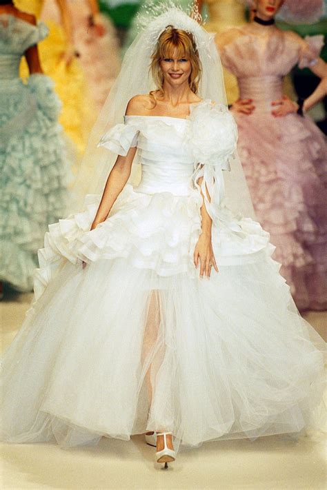 Elegant Chanel Bridal Inspiration for Your Special Day 